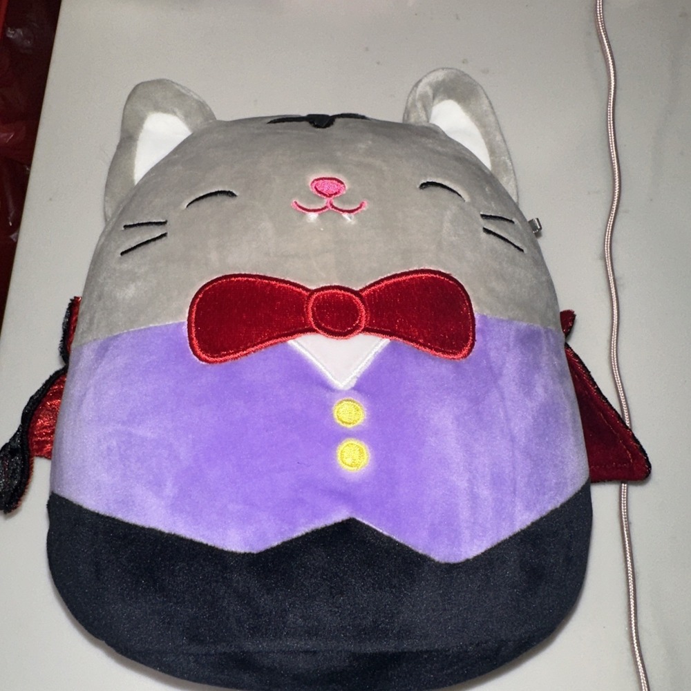 Squishmallows 8" Tally Vampire Cat Dracula The Gray Kitty Plush,‎ Ships Fast,